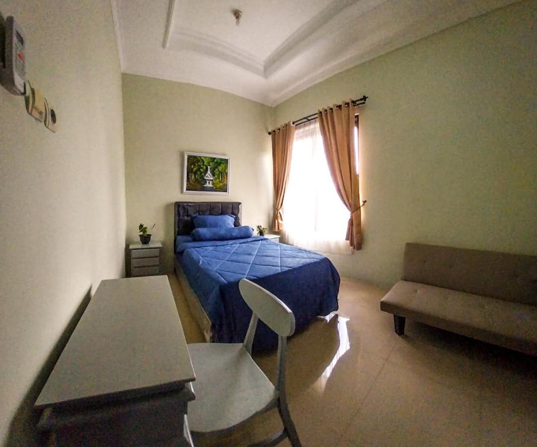 Gated 3Br Residence - 10 Mins From Malioboro ジョグジャカルタ エクステリア 写真